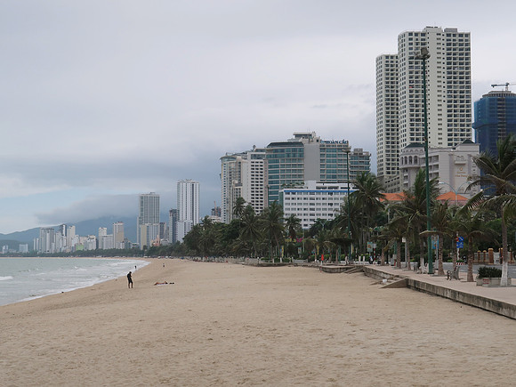 IMG_4777-beach-skyline