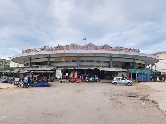 IMG_4816-dam-market