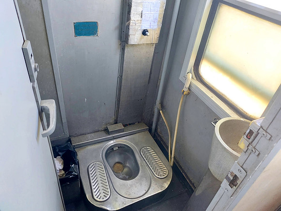 20240330_082636-se8-squat