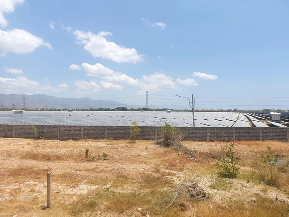 20240330_111745-solar-farm