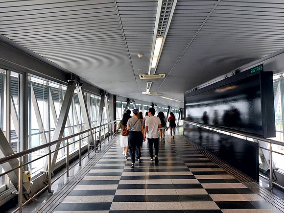 20240412_144721-klcc-walkway