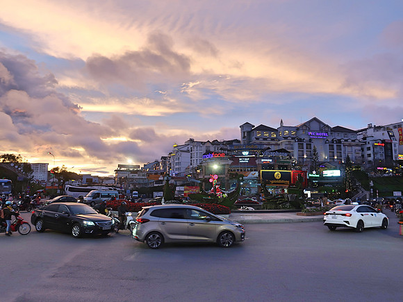 IMG_6001-sunset-traffic