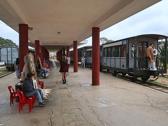 IMG_6021-dalat-platform