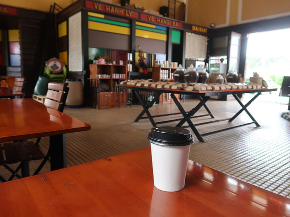 IMG_6034-dalat-station-cafe