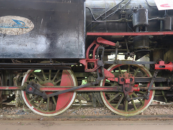 IMG_6068-dalat-steam-wheels