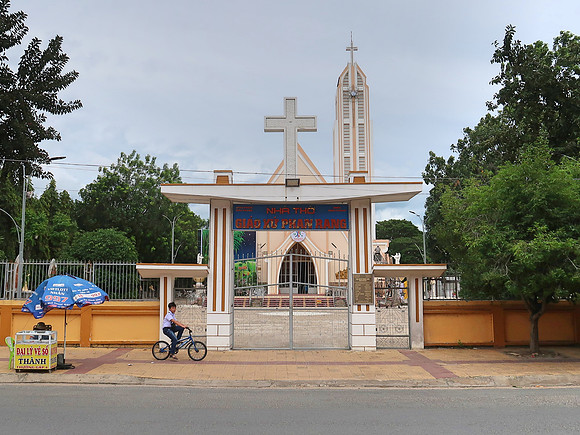 IMG_6382-phan-rang-church