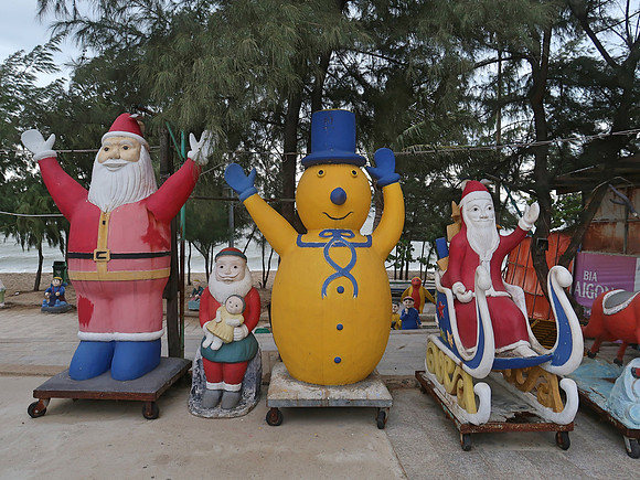 IMG_6494-christmas-characters