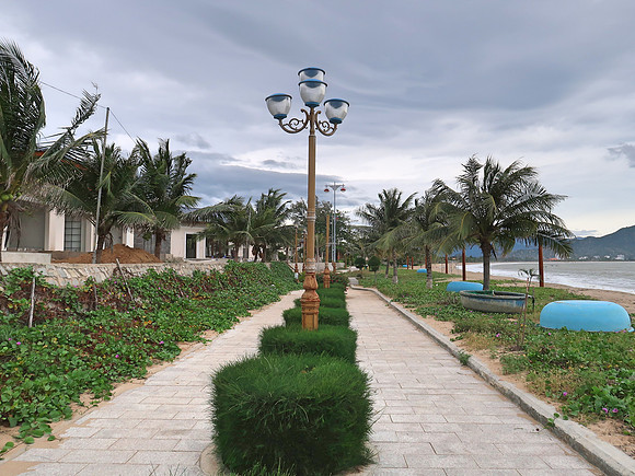 IMG_6497-beach-front-hoan-my-resort