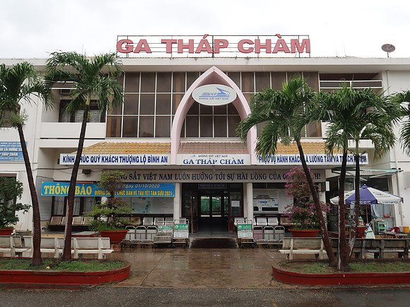 IMG_6549-ga-thap-cham