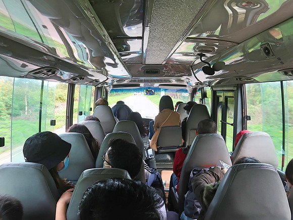 IMG_5900-dalat-airport-bus
