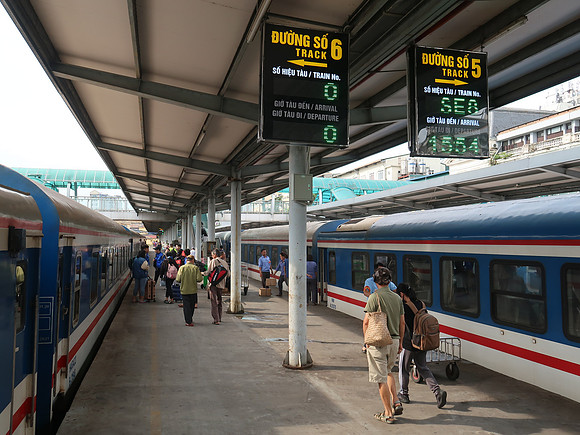 IMG_2415-hanoi-platform
