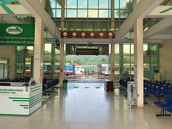 IMG_4481-lao-cai-station