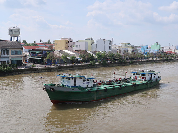 IMG_6769-petro-ship