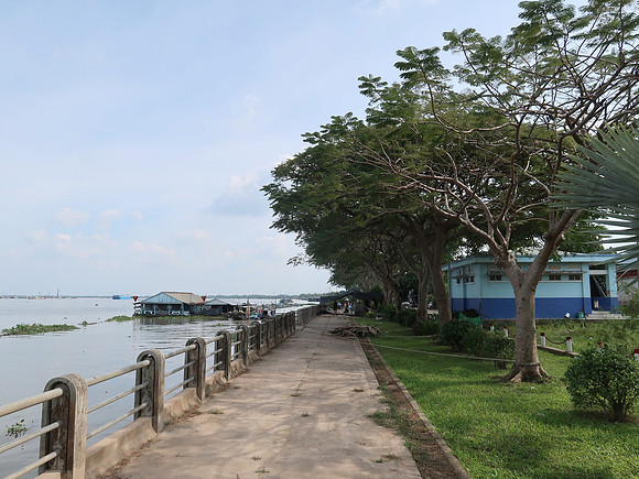 IMG_6782-truong-sa-riverfront