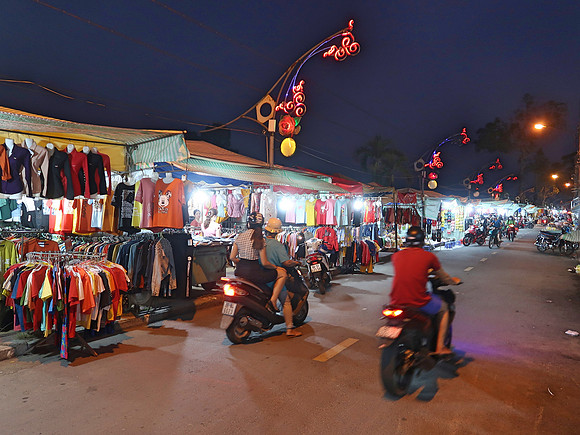 IMG_6879-night-market