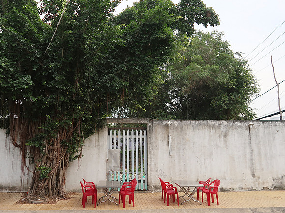 IMG_7178-red-chairs
