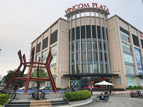 IMG_7189-vincom-plaza