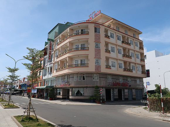 IMG_7251-hotel-long-chau