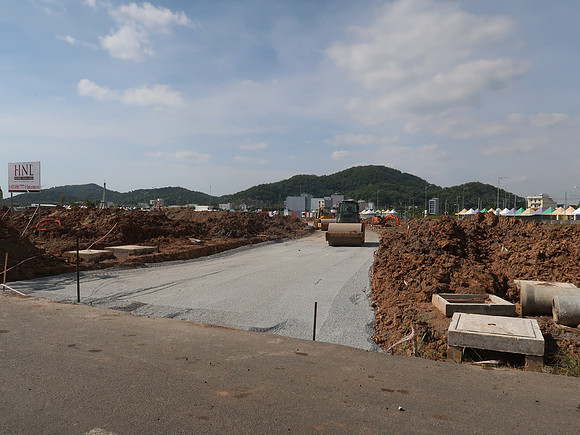 IMG_7263-new-area-road-works