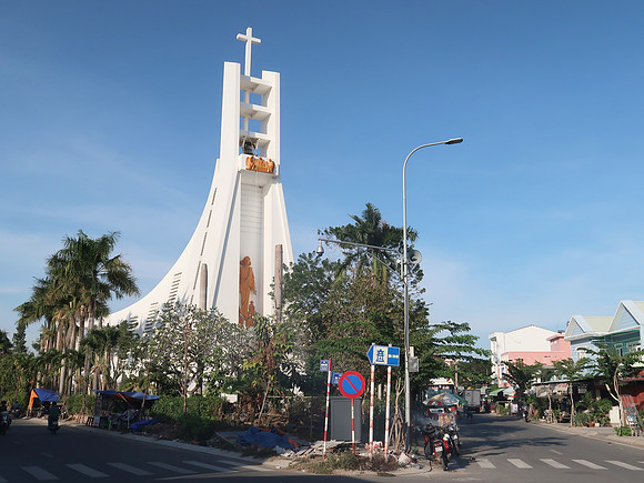 IMG_7324-ha-tien-church