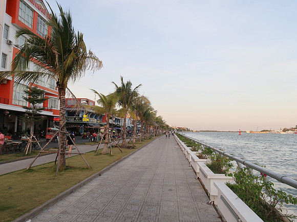 IMG_7343-river-walk