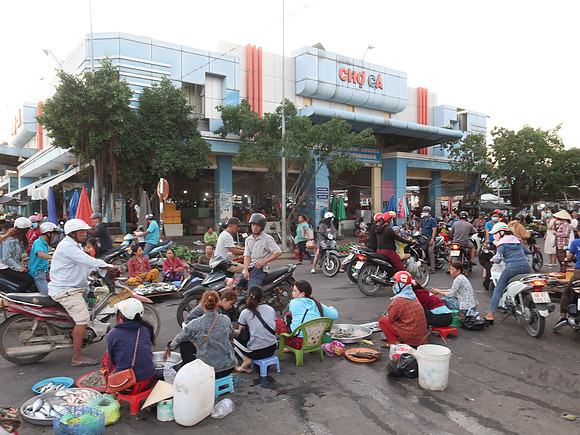 IMG_7345-fish-market