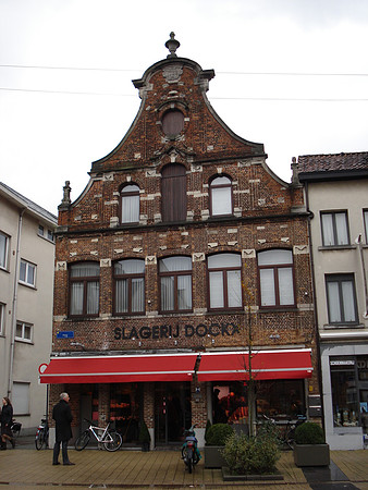 27 Hoogstraat, Mechelen - Belgium.