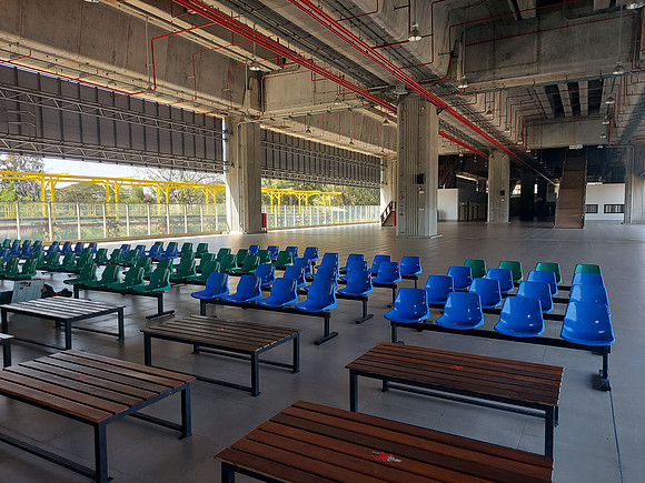 20220223_140851-khon-kaen-waiting-area