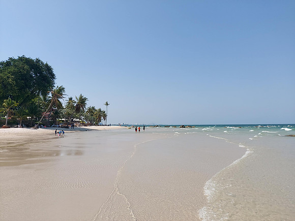 20220317_144640-hua-hin-beach