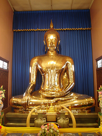 Wat Traimit, Bangkok - Thailand.