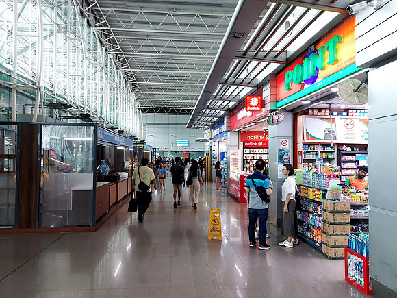 20240414_093746-jb-sentral-shops