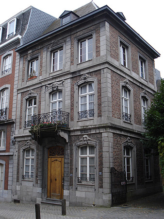 21 Mont Saint Martin, Liege - Belgium.