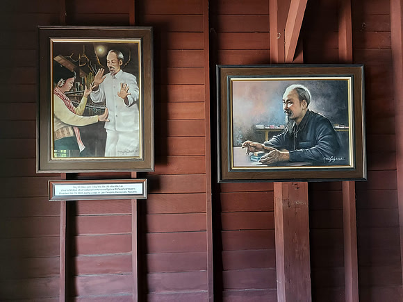 20220227_100418-ho-chi-minh-portraits