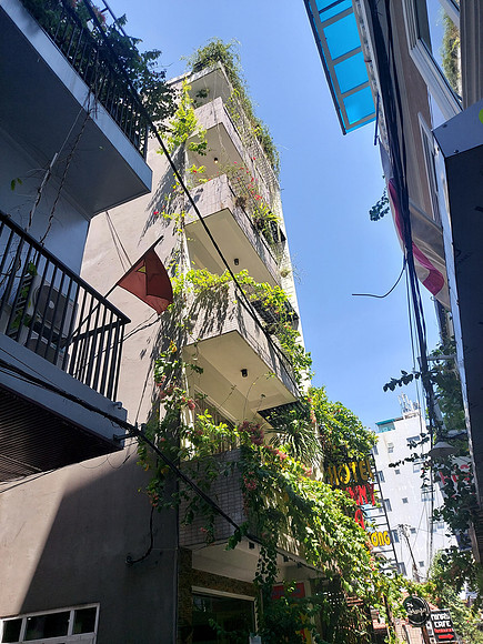 20220626_133043-sunny-a-hotel