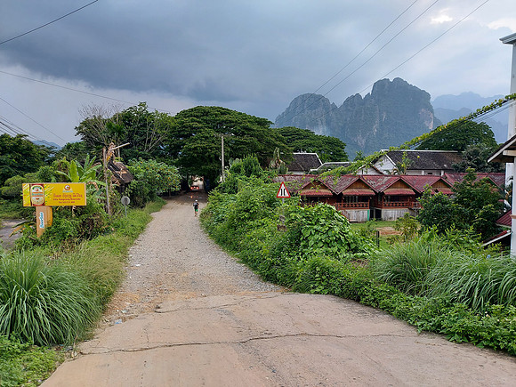 20220528_173853-villa-vang-vieng-riverside