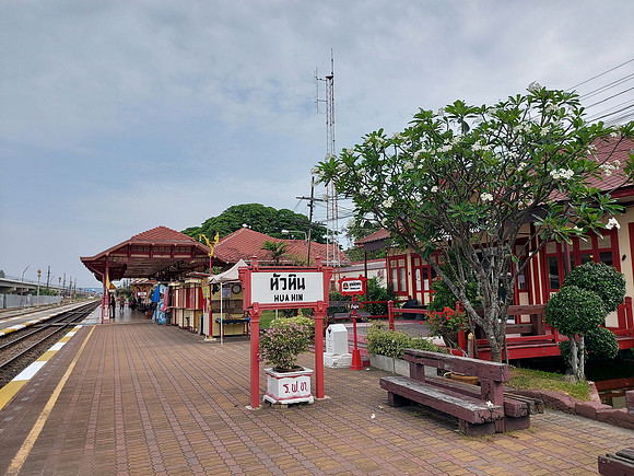 20220318_095009-hua-hin