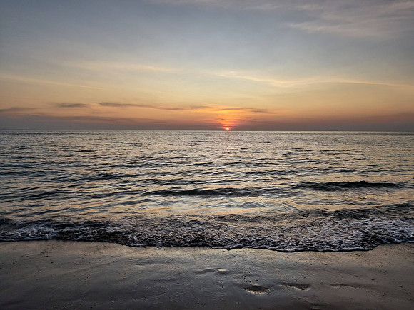 20220201_182907-last-sunset-of-40s
