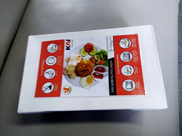 20240422_094712-nasi-goreng-box