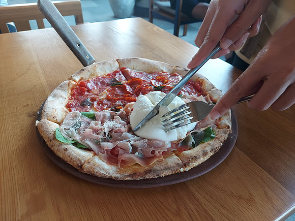20211230_170810-pizza-at-4ps