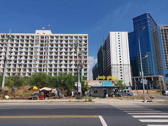 20220108_132000-otres-chinatown