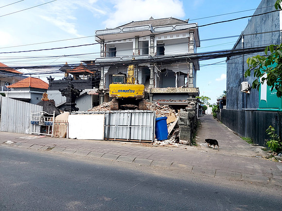20240509_132728-canggu-old-house-demolition