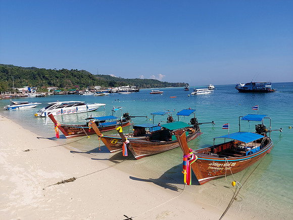 20220129_152004-boats
