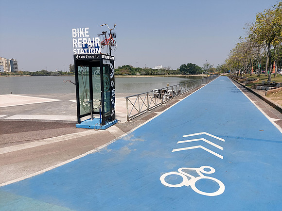 20220301_121013-bike-repair-station