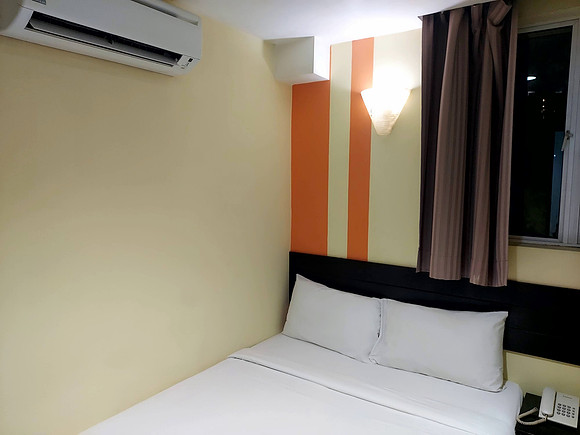 20240515_222948-sun-inns-bed