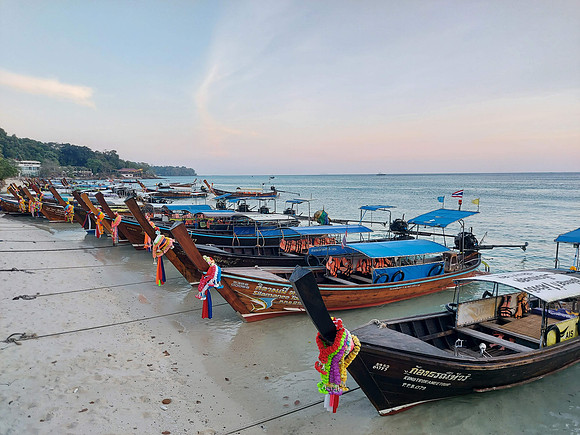 20220129_181652-boats