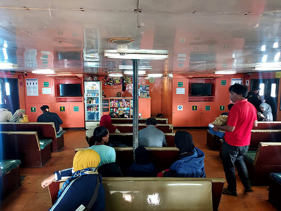 20240504_133119-inside-ferry