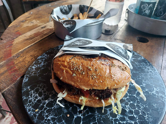 20220202_173923-kraken-burger