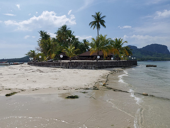 20220209_144356-pearl-beach