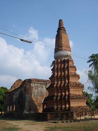 Wat Bandai Hin, Lopburi - Thailand.