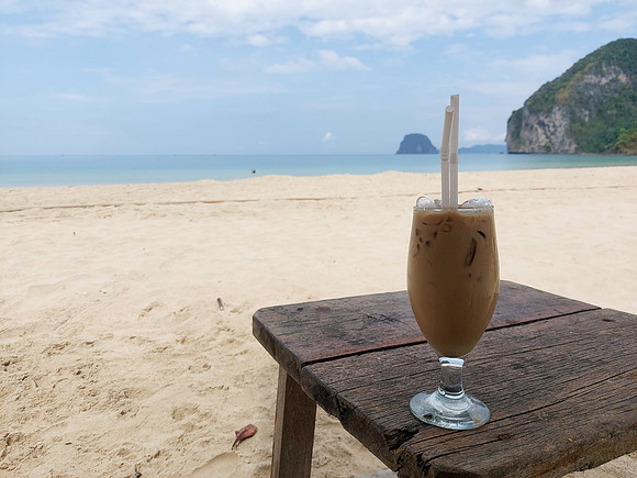 20220209_102500-iced-coffee